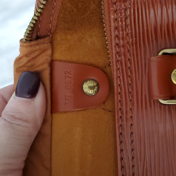 Louis Vuitton Vintage Epi Speedy 30 Immaculate Terra Cotta Hue - Picture 13 of 14